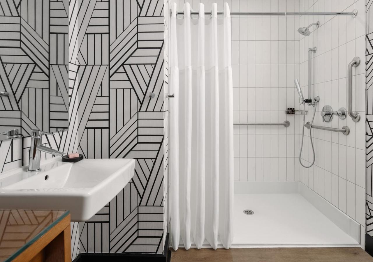 Hotel Tupelo, A Wyndham Hotel Екстер'єр фото