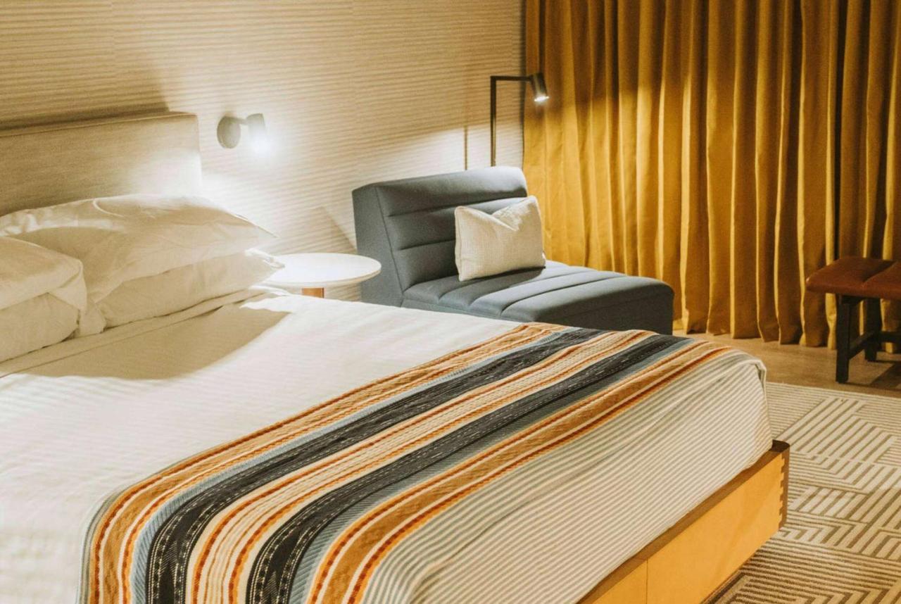 Hotel Tupelo, A Wyndham Hotel Екстер'єр фото